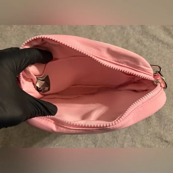 Pokemon Pikachu Crossbody Bag - Picture 2 of 3